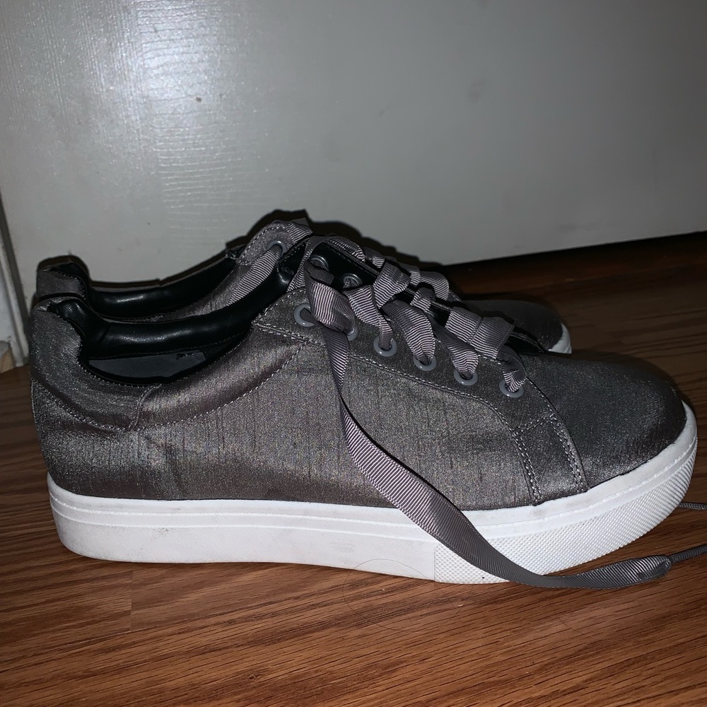 Gray sneakers never worn!!!